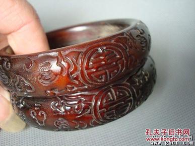 清代犀角手镯一对