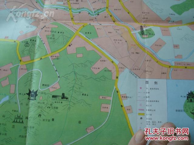 商品分类: 古旧地图>解放后 品相描述:九品                      另