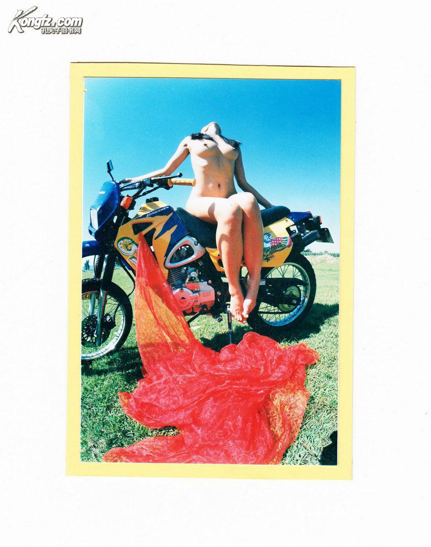 【图】《中国摄影》90年代拍摄裸体人体照片3张(6寸)