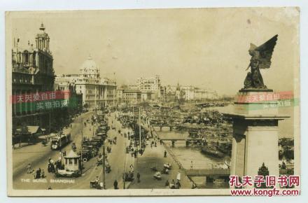 民国1927年上海外滩停车场和自由之神雕塑实