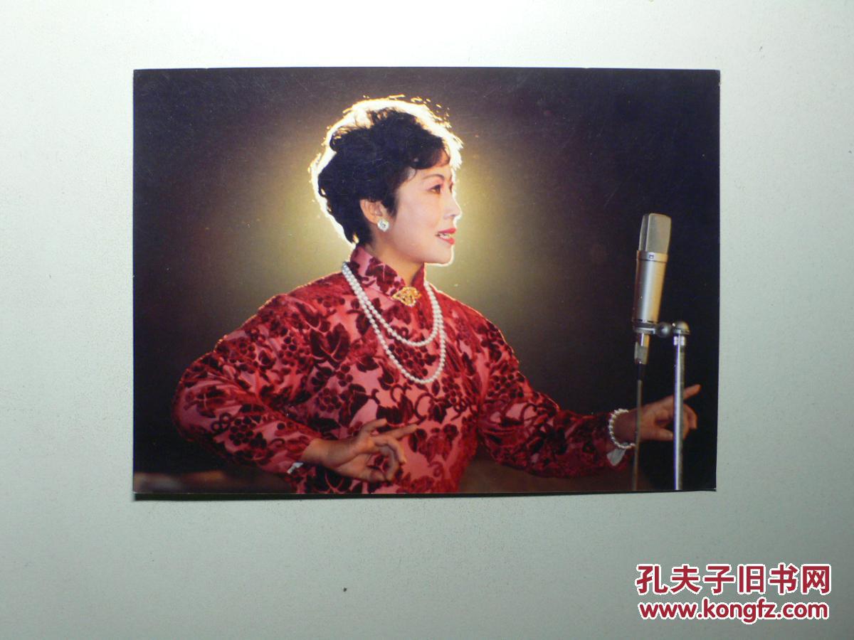 明星老照片:著名京剧演员李炳淑(《龙江颂》女主角)
