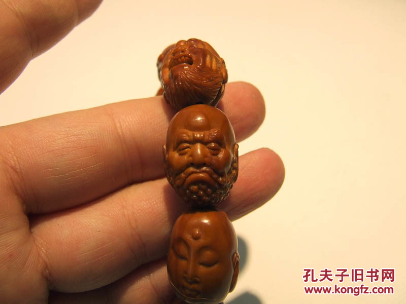 橄榄核雕十八罗汉