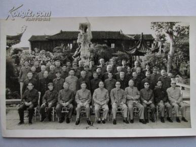 视察苏州跟谷牧 、许家囤、惠浴宇及江苏省 、