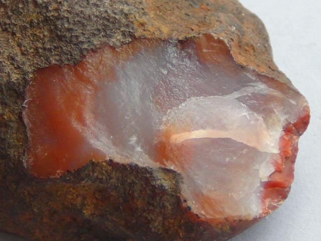 南红玛瑙原石 【凉山联合红白料 重103克】