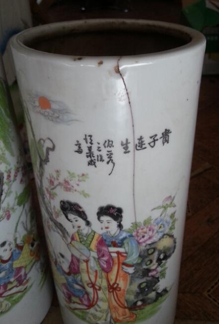 特价民国名家胡义成贴花印花帽筒原配一对贵子连生图包老陶玉园底款
