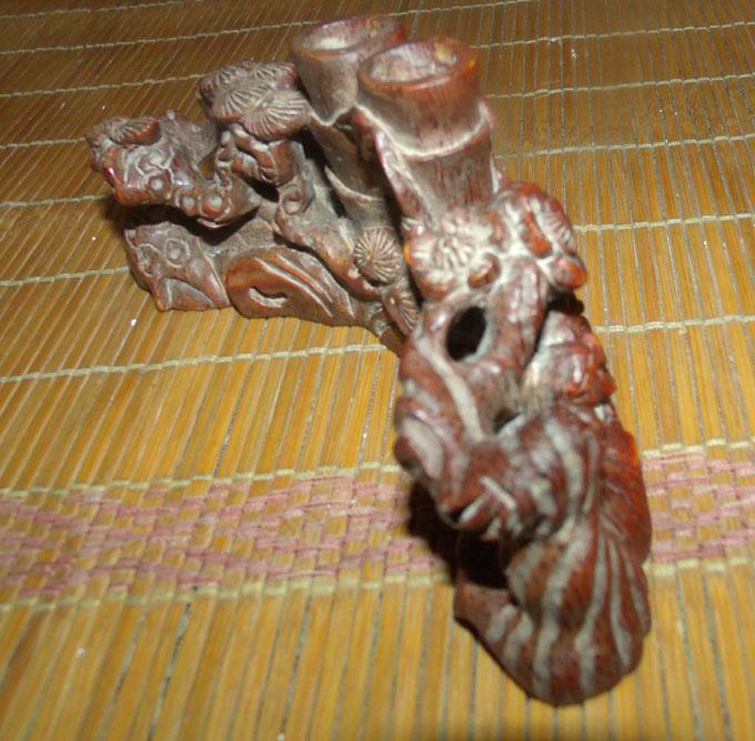 竹根雕松竹梅笔山,包浆老,刻功好,收藏佳品,难得一见 拍品编号