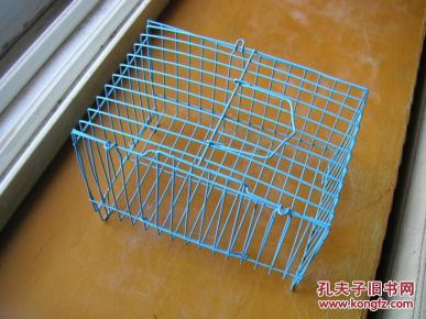 铁丝编小笼子,有小门,适合仓鼠或其他小动物用