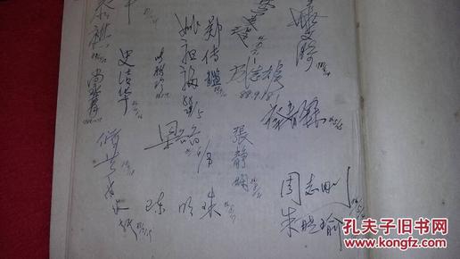 振飞曲谱pdf_钢琴简单曲谱(2)
