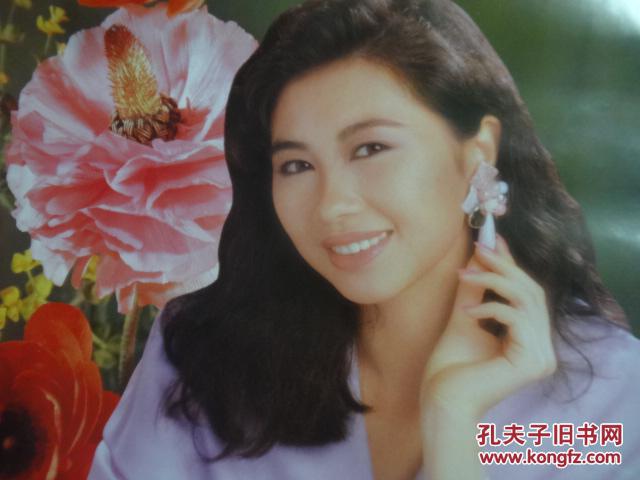 杨宝玲薄纱人体