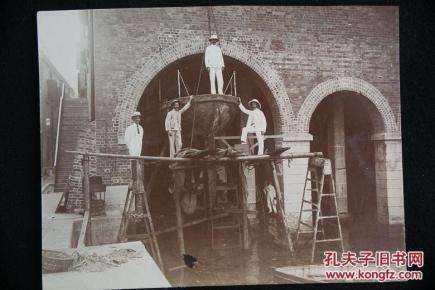 清代香港英国海军码头合影的几位外国人原版蛋