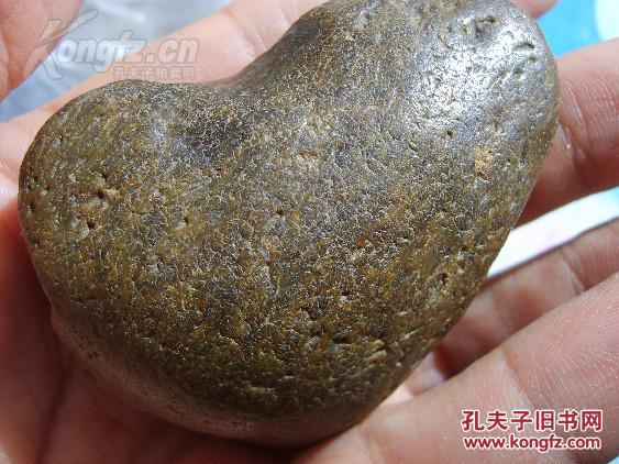 珍贵地质标本黑龙江水冲桫椤玉化石手玩把件60克,喜欢