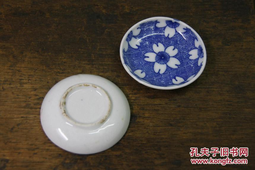 日式樱花图青花小碟 民国瓷碟 日本瓷器古董