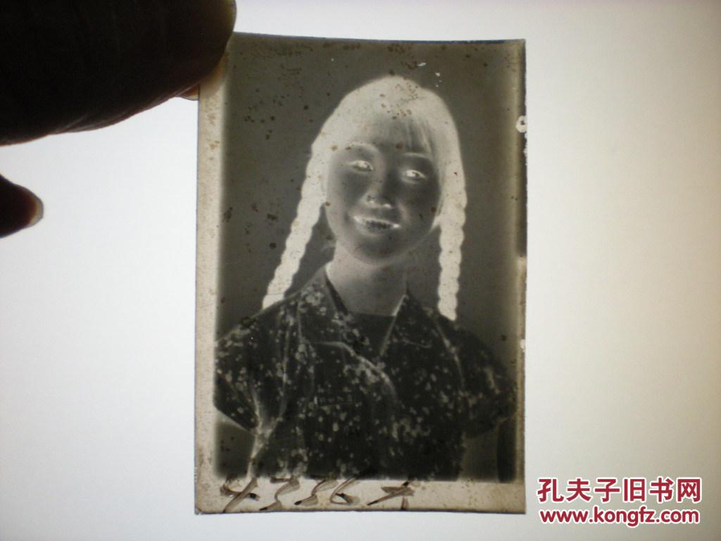 老照片---底片!(10张大辫子姑娘,手工上彩,非常漂亮!