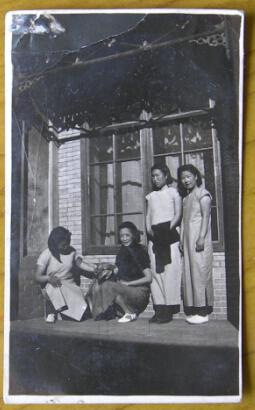 民国老照片:河北省滦师——美女——即:河北滦县师范学校,今称唐山