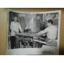 1958年8月太原制镜社大跃进技术革新图片