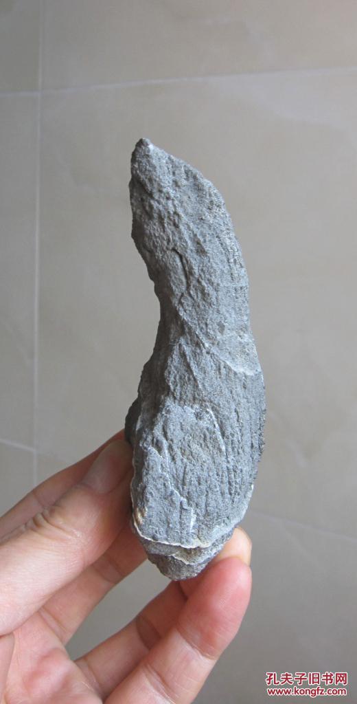天然奇石观赏石造型石灵璧石原石小精品小摆件案头石收藏品:娇宠