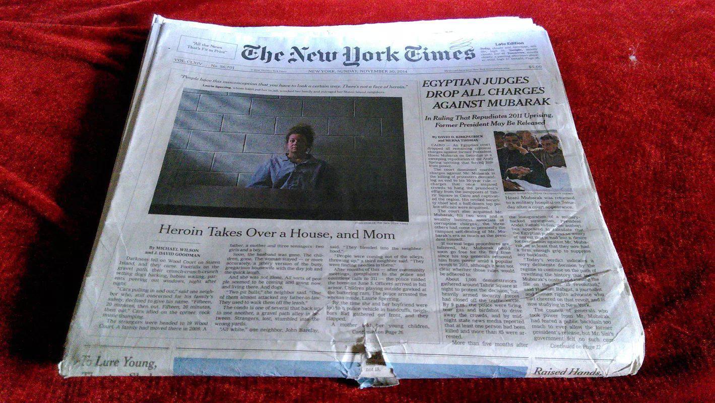 the new york times 纽约时报 2014/11/30 星期日 no.56701 残破