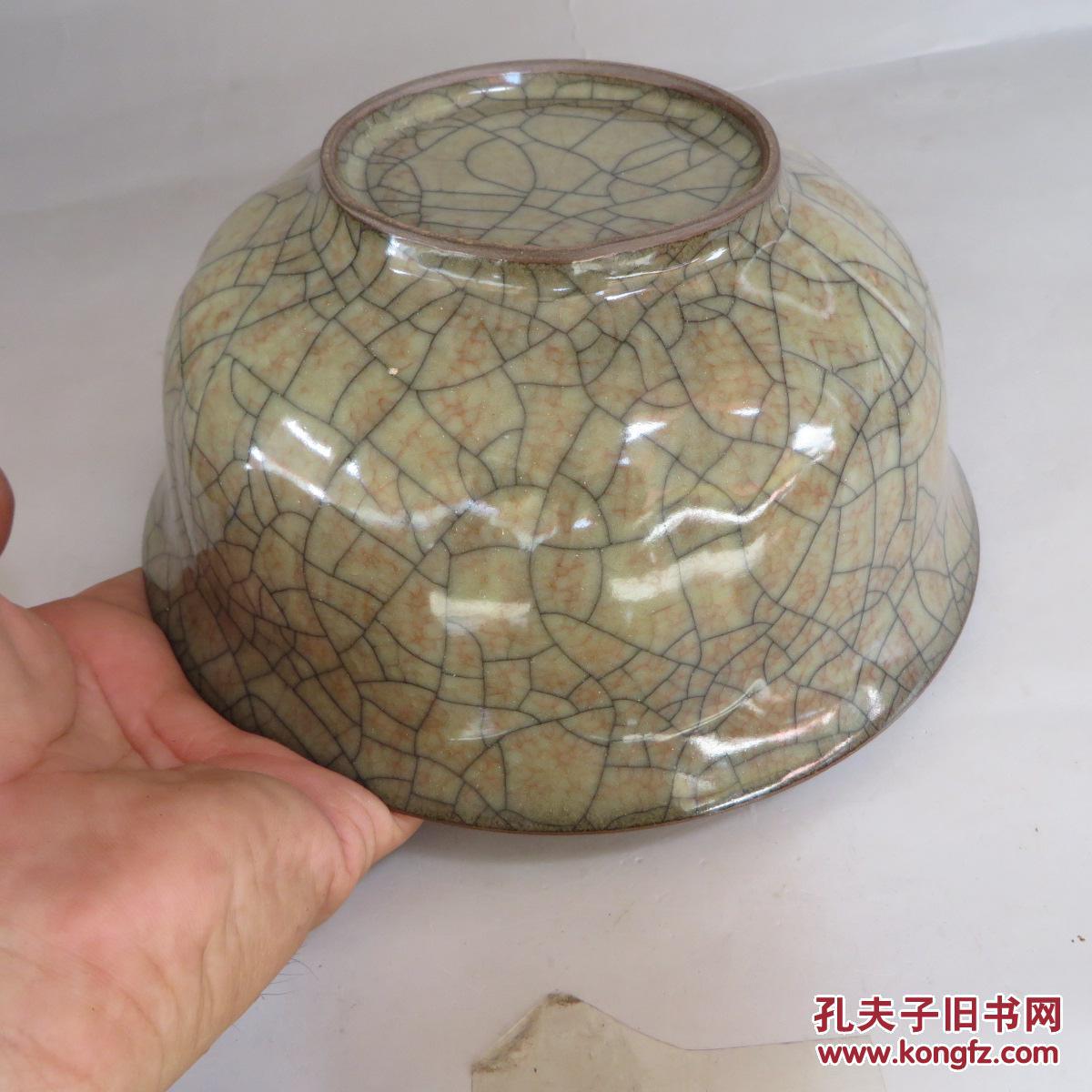 宋哥窑金丝铁线碗
