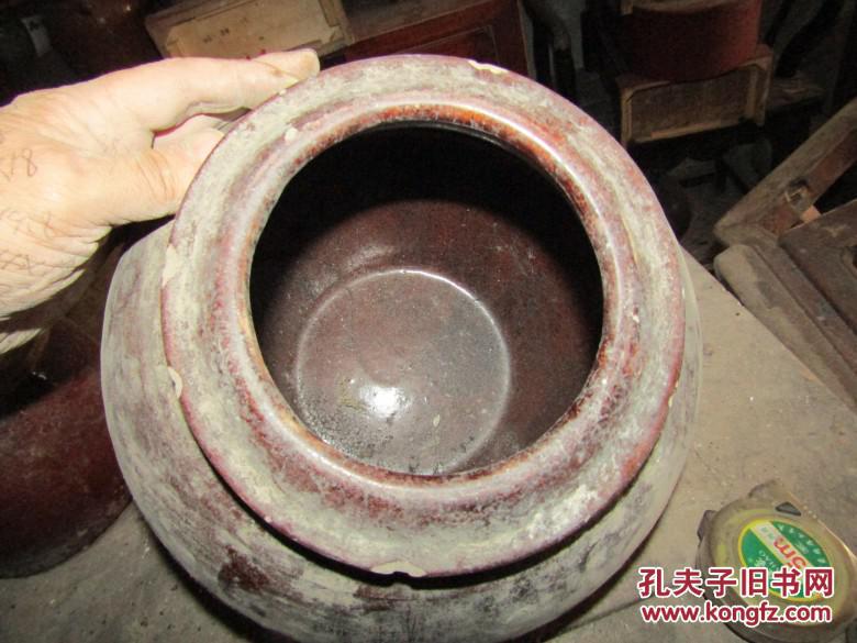 鱼鳞纹老罐子012