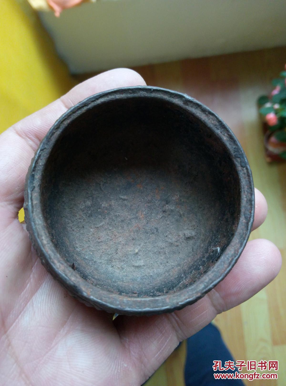 清代鼓形铁香炉