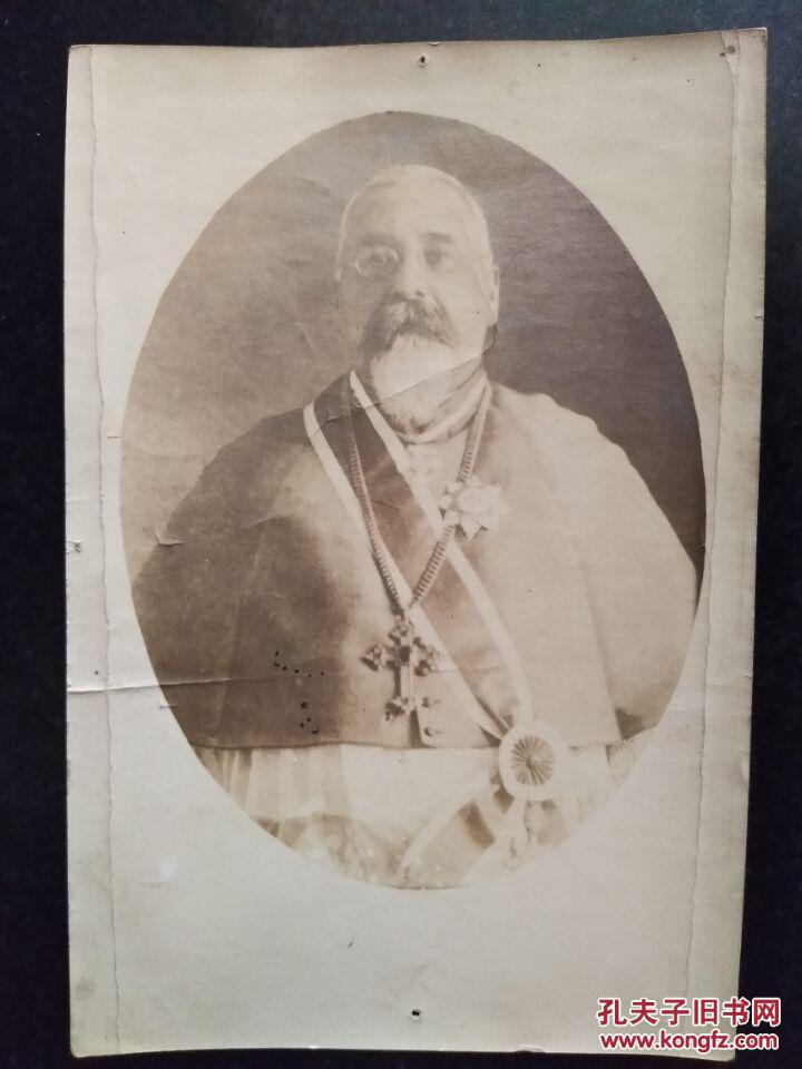 潮瑞老照片凤朝瑞 主教 圣 名:亚加彼多 籍 贯:意