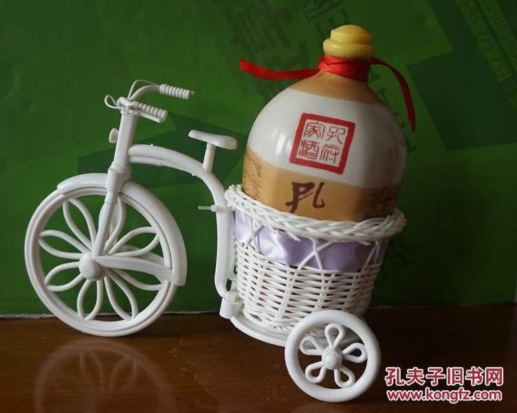 收藏酒瓶 洋车与孔府家酒酒瓶高17厘米(一斤装)42