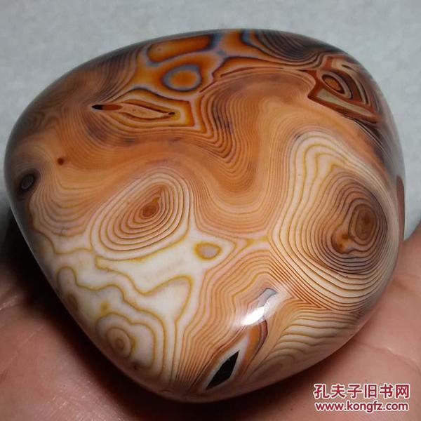 玛瑙原石缠丝玛瑙原石花纹漂亮大块头缠丝多多半斤多重值得收藏!