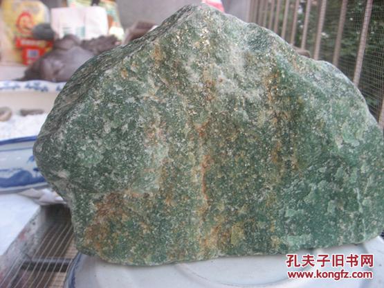 【杂76 天然广绿玉原石摆件 玉质细腻温润 翡翠纹 器形如金山 青