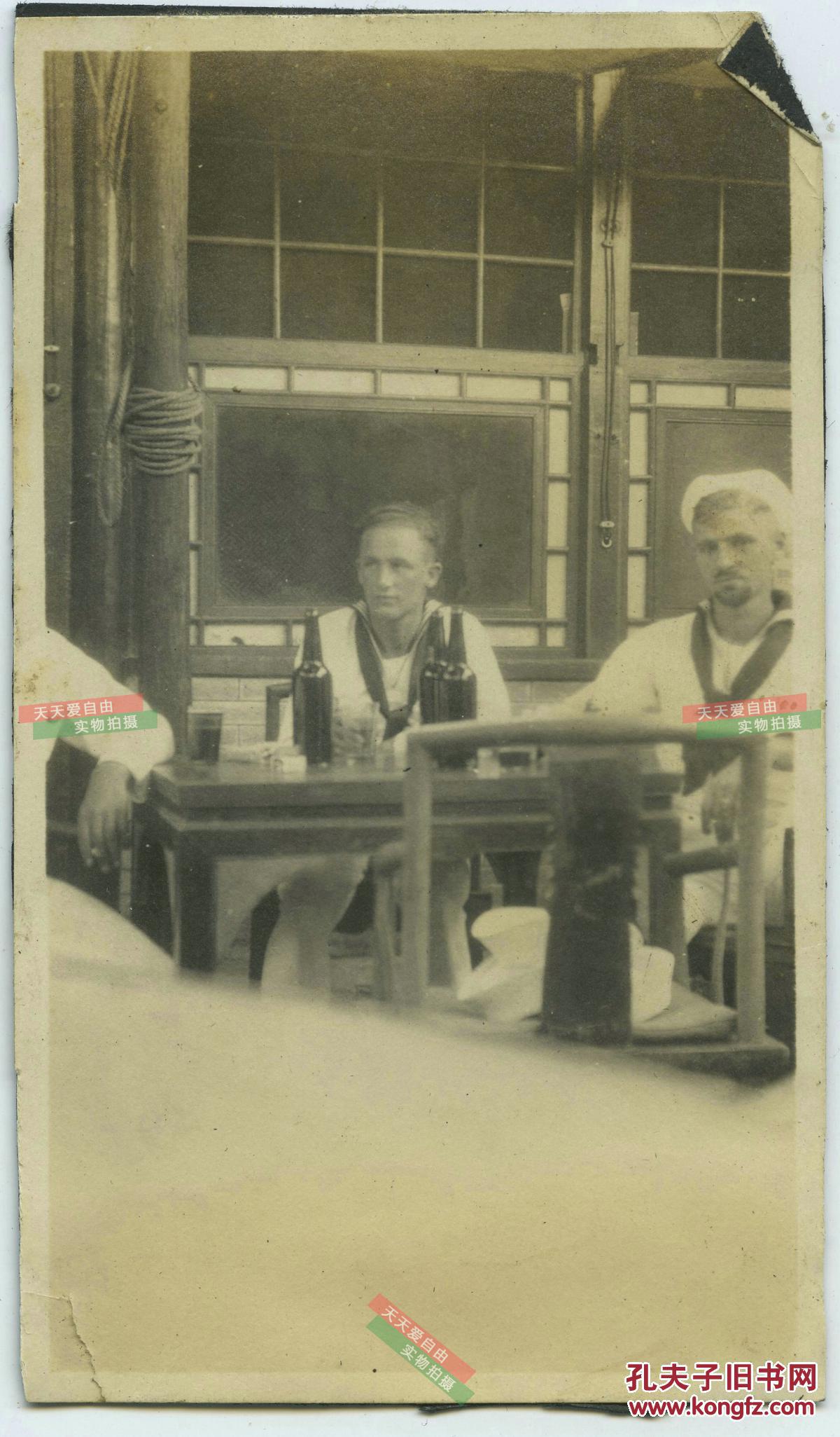 民国1920年附近外军水手驻山东烟台时期拍摄的施放鱼雷,休闲,航行等一