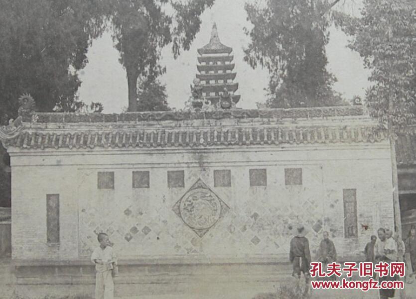 民国老照片:四川成都十景之一:新都县(新都区)新都宝光寺.