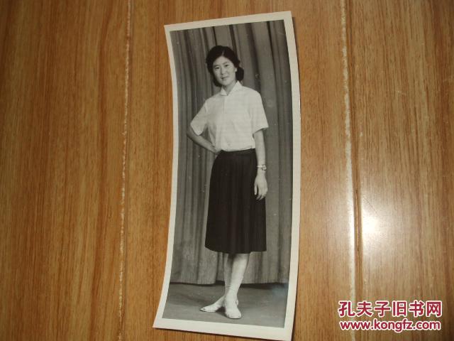 八十年代妇女穿戴老照片