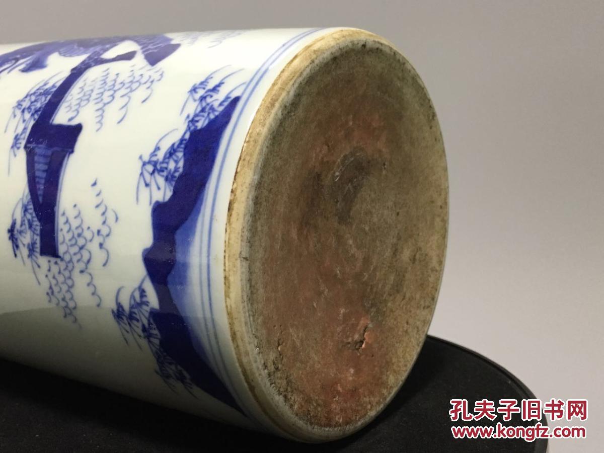 清顺治青花瑞兽笔筒