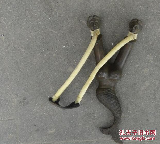 早年的物品 铜弹弓 双头美人鱼弹弓