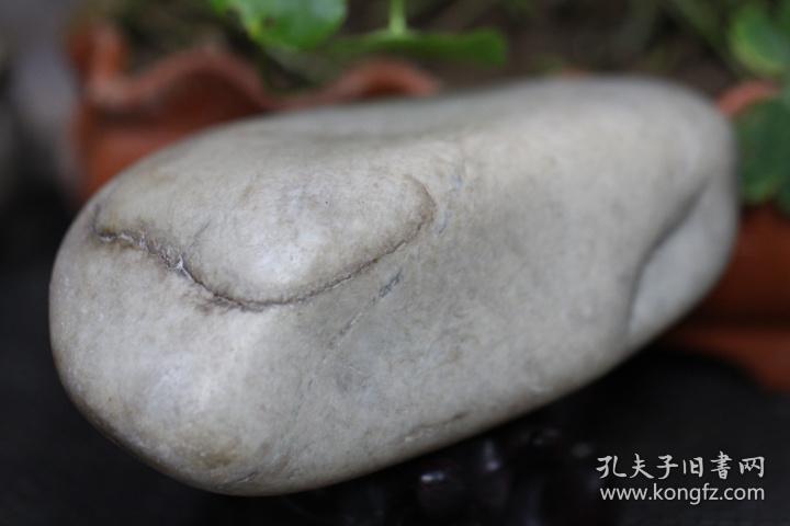 新疆和田玉收藏级天然真皮白皮石包玉籽料原石真皮皮色好玉质老熟