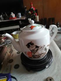 漂亮60年代手绘小猫图茶壶