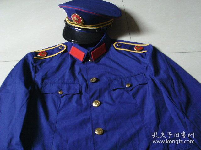 干部的确良布春秋夏三点红饰老警服工装制服一全套经典美品稀少收藏