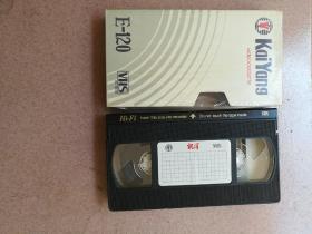 录像带: 双栖间谍