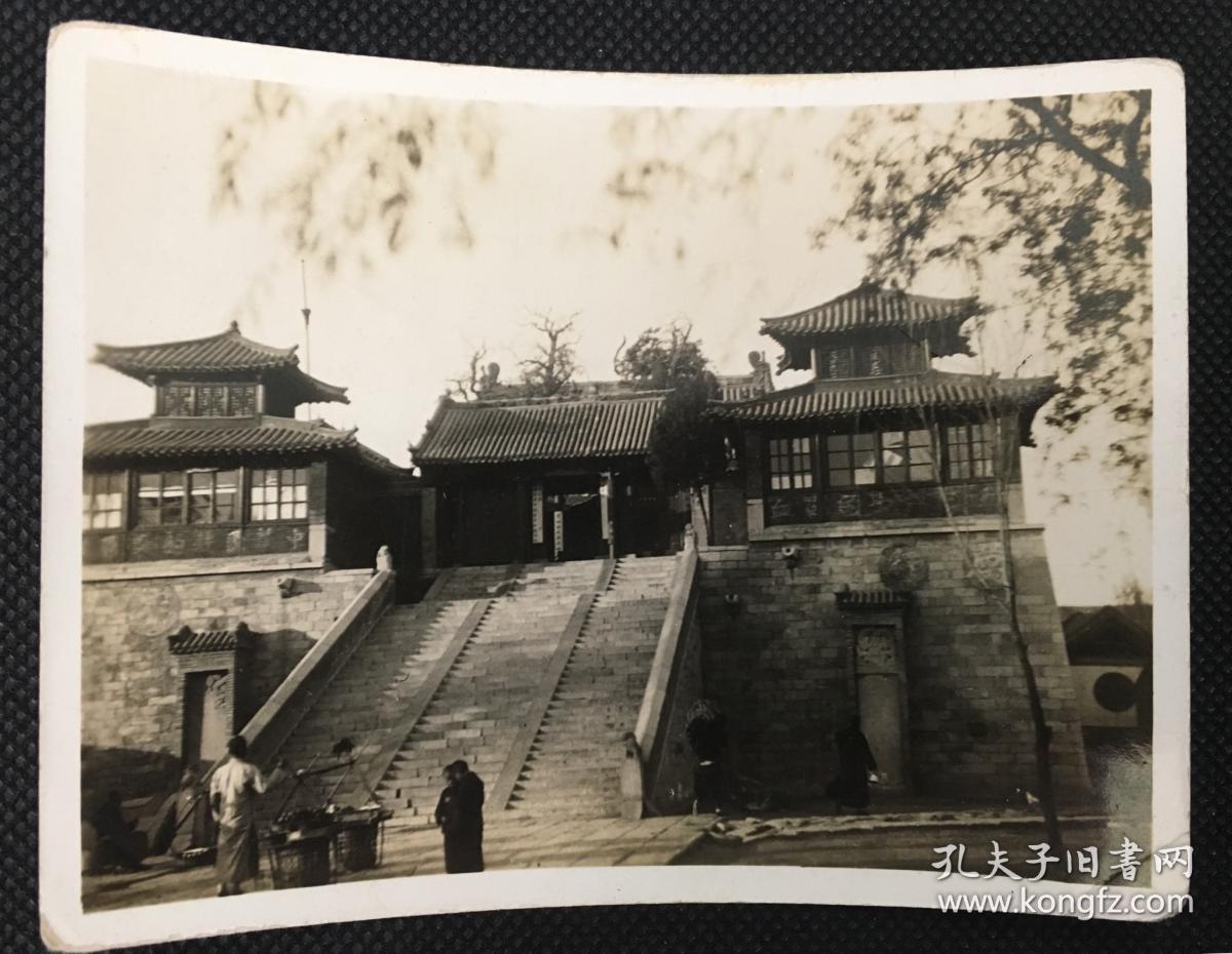 民国山东济南风光建筑老照片_大明湖北极庙2张