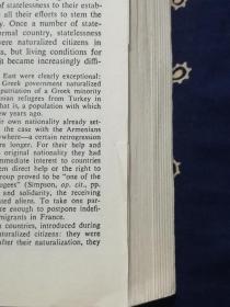 《the origins of totalitarianism》《极权主义的起源》英文版一册.