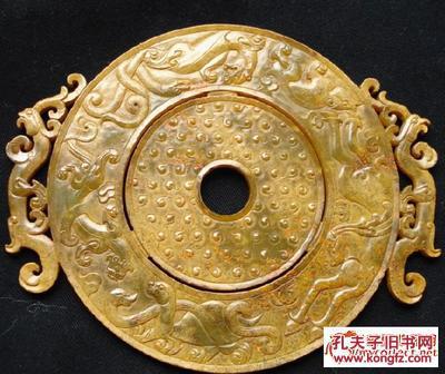 西汉四方神兽纹玉佩纹饰形象细密精美另香港佳士得2016年秋季拍卖会