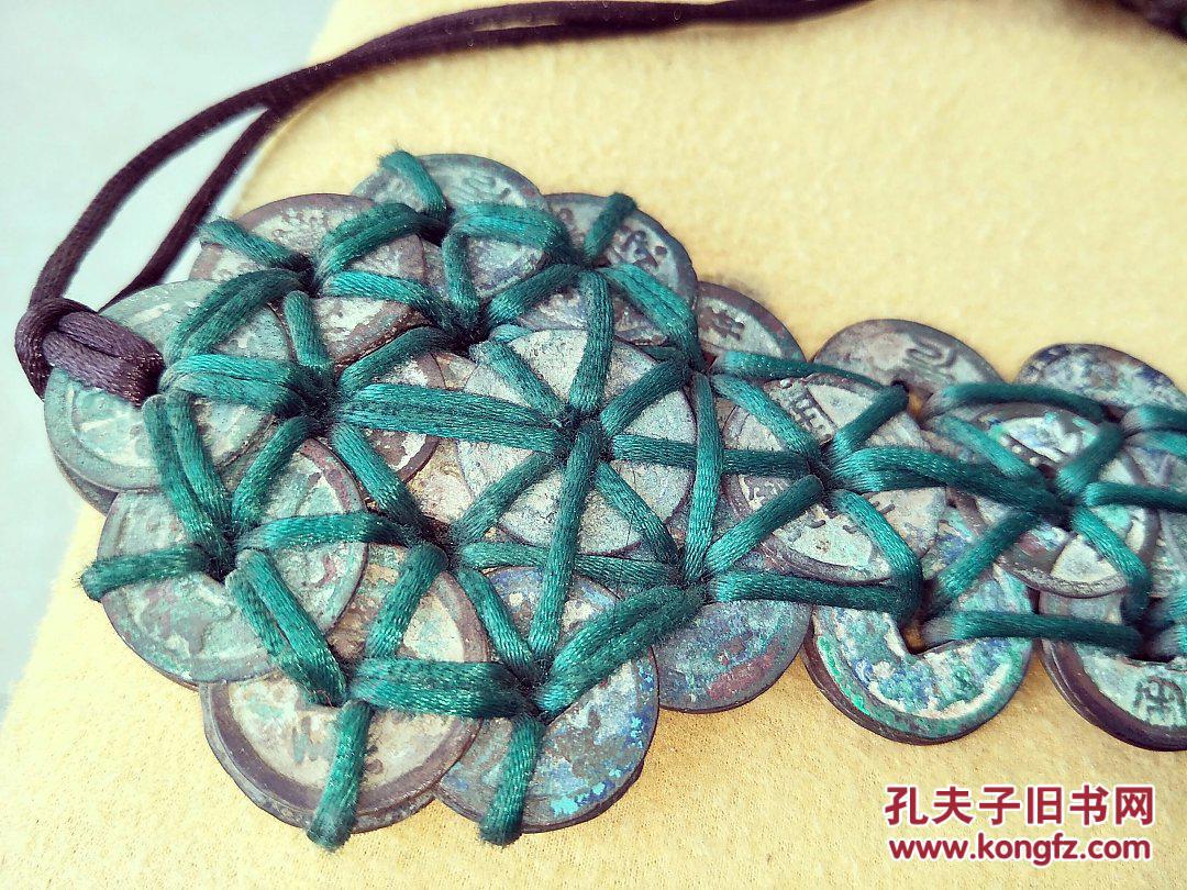 老铜钱编制的,钱剑