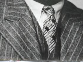 准像大照片53X39CM尺寸。字耿光.民国军事战