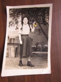 建国初期女青年生活照片