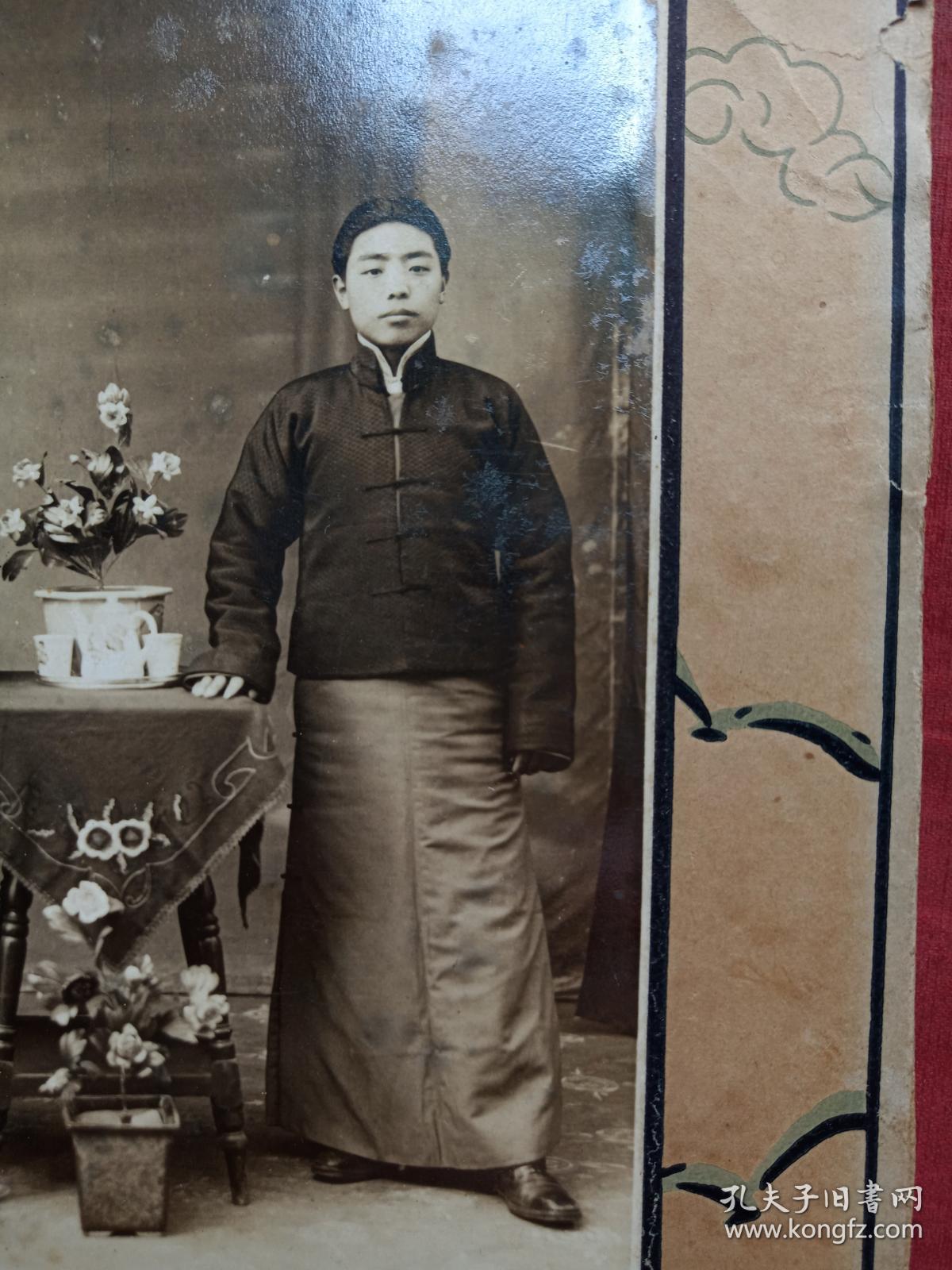 清晚期至民国早期左右中立二位穿长短袍帅少年男子老照片老相片老像片