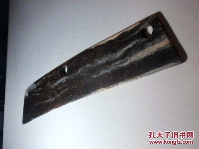 三孔长玉刀之一齐家文化约公元前2200年至公元前1600年此件藏品标明的