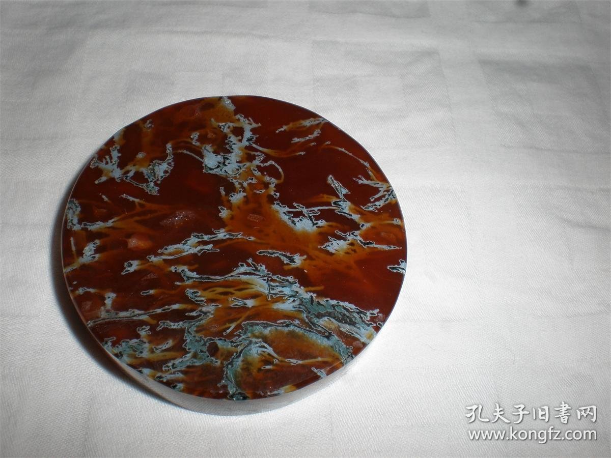 伟德bv1946官网-泡泡玛特首款LABUBU冰箱秒售罄第三方平台成交价20999元