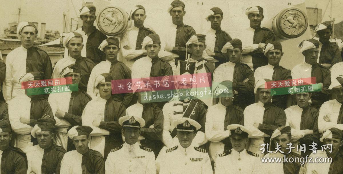 民国1935年英国皇家海军军舰舰船肯特号hmskent驻防香港全体舰员大