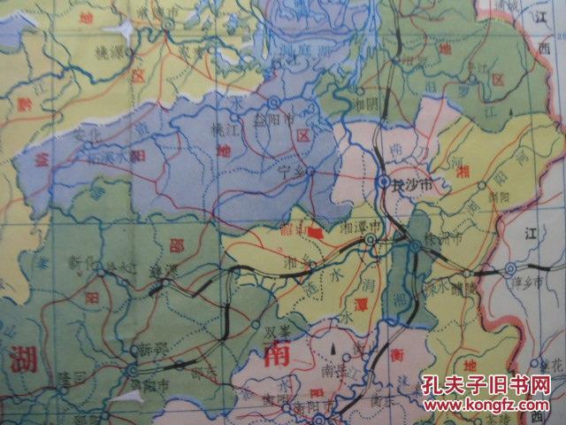 湖南省地图(提高警惕保卫祖国)(1966年4月)图片
