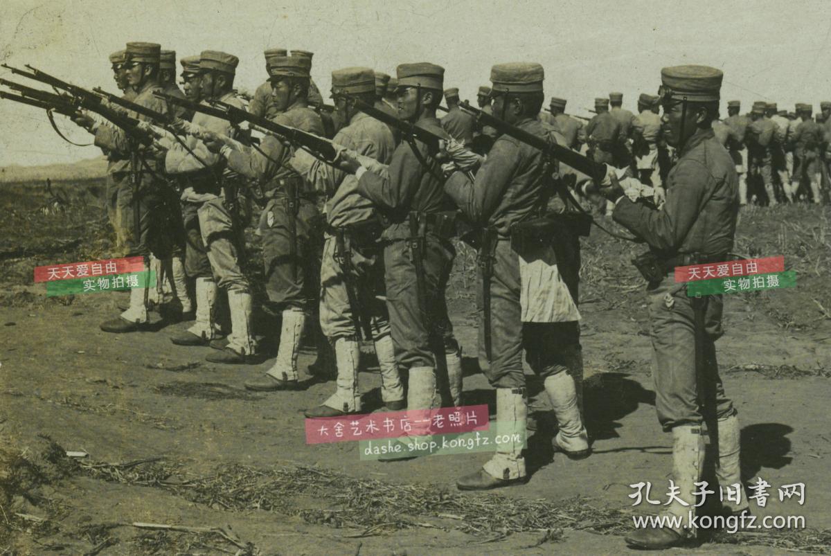 清末民国立体照片在东北满洲日俄战争中旅顺会战的前线日军列队进攻