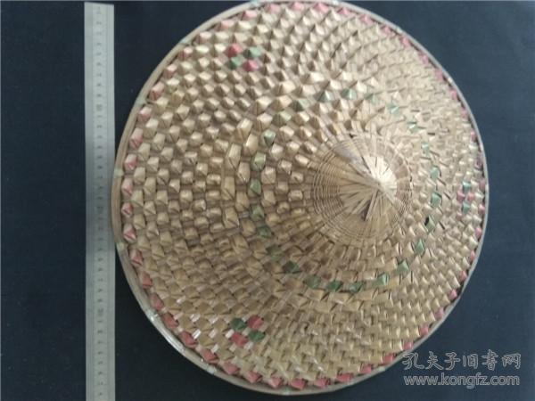 老式纯手工藤编斗笠草帽挂件.